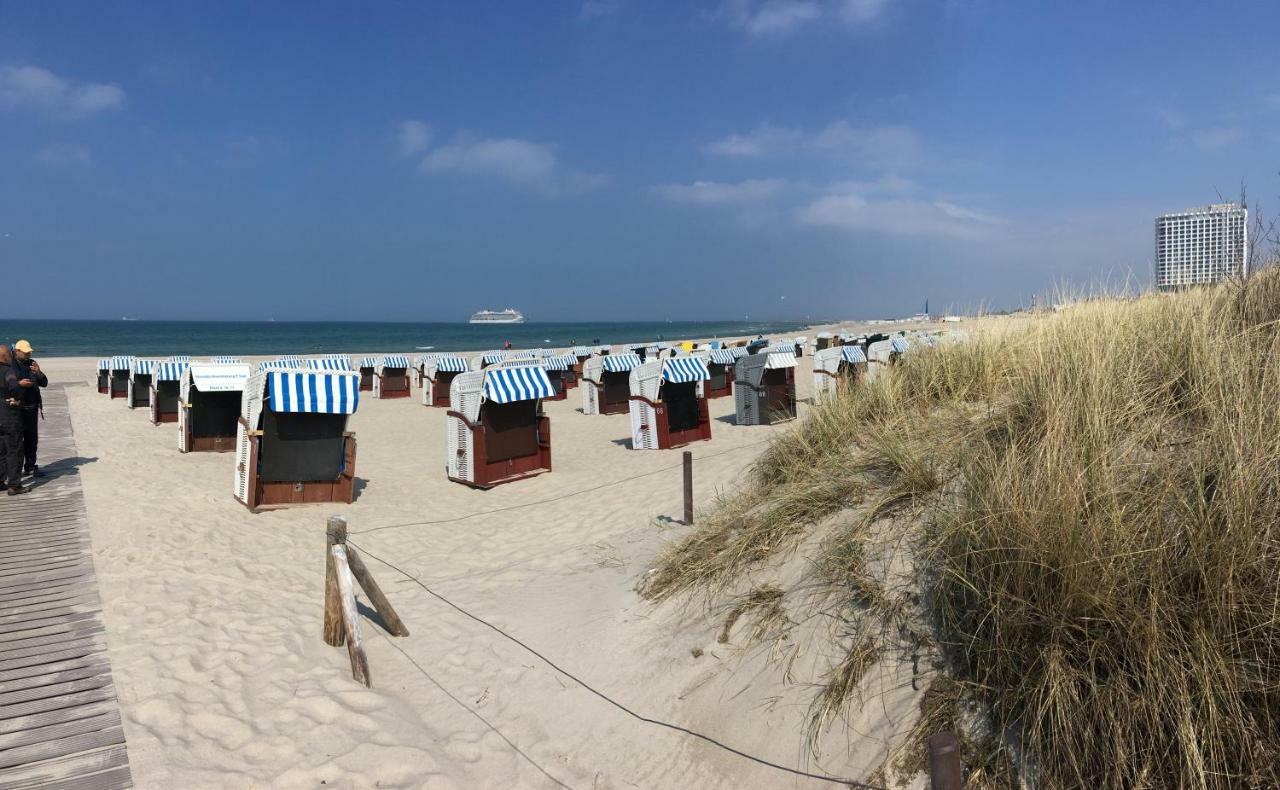 Villa Am Strand Росток Экстерьер фото